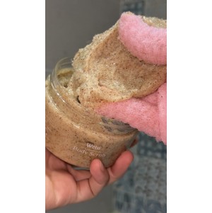 Vanilla body scrub 